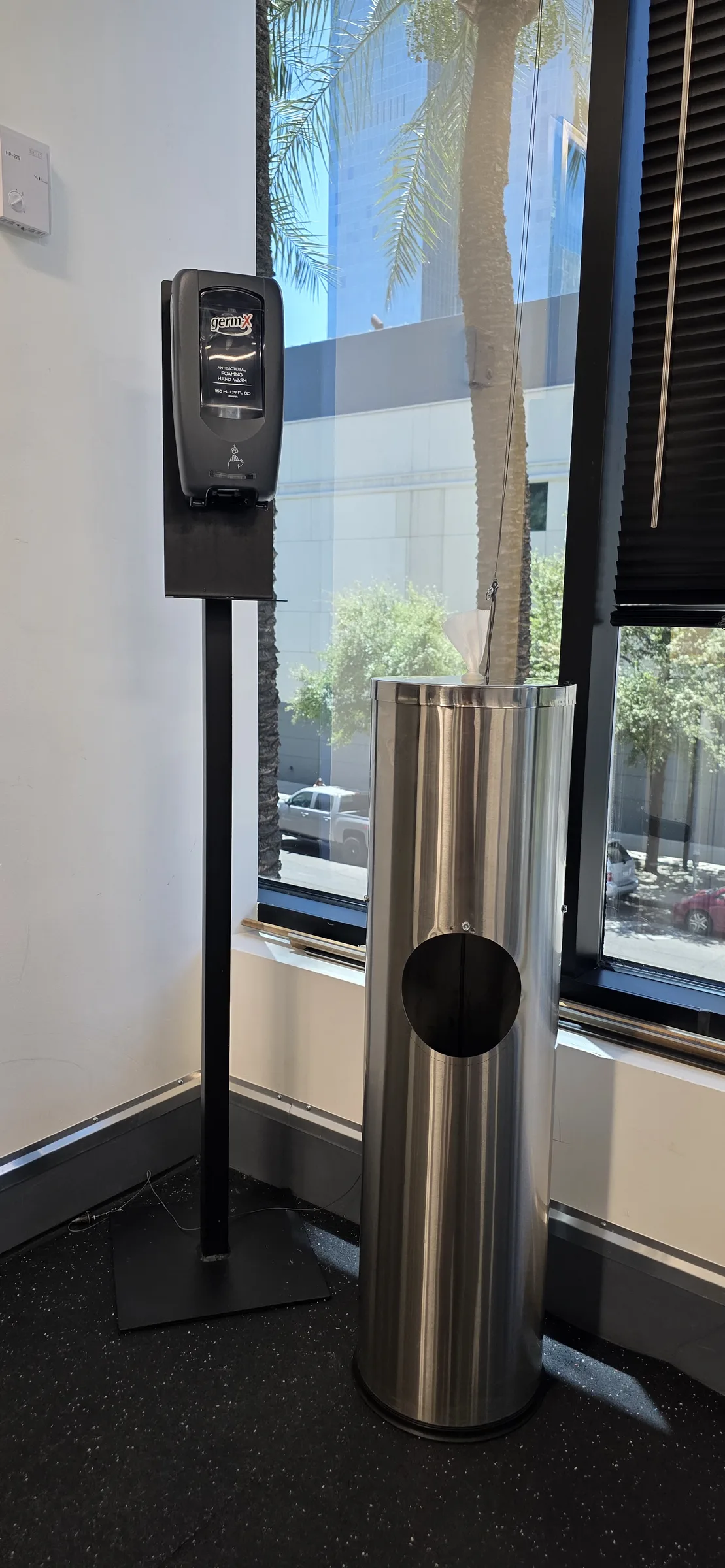 200 EVB on-site gym. 31