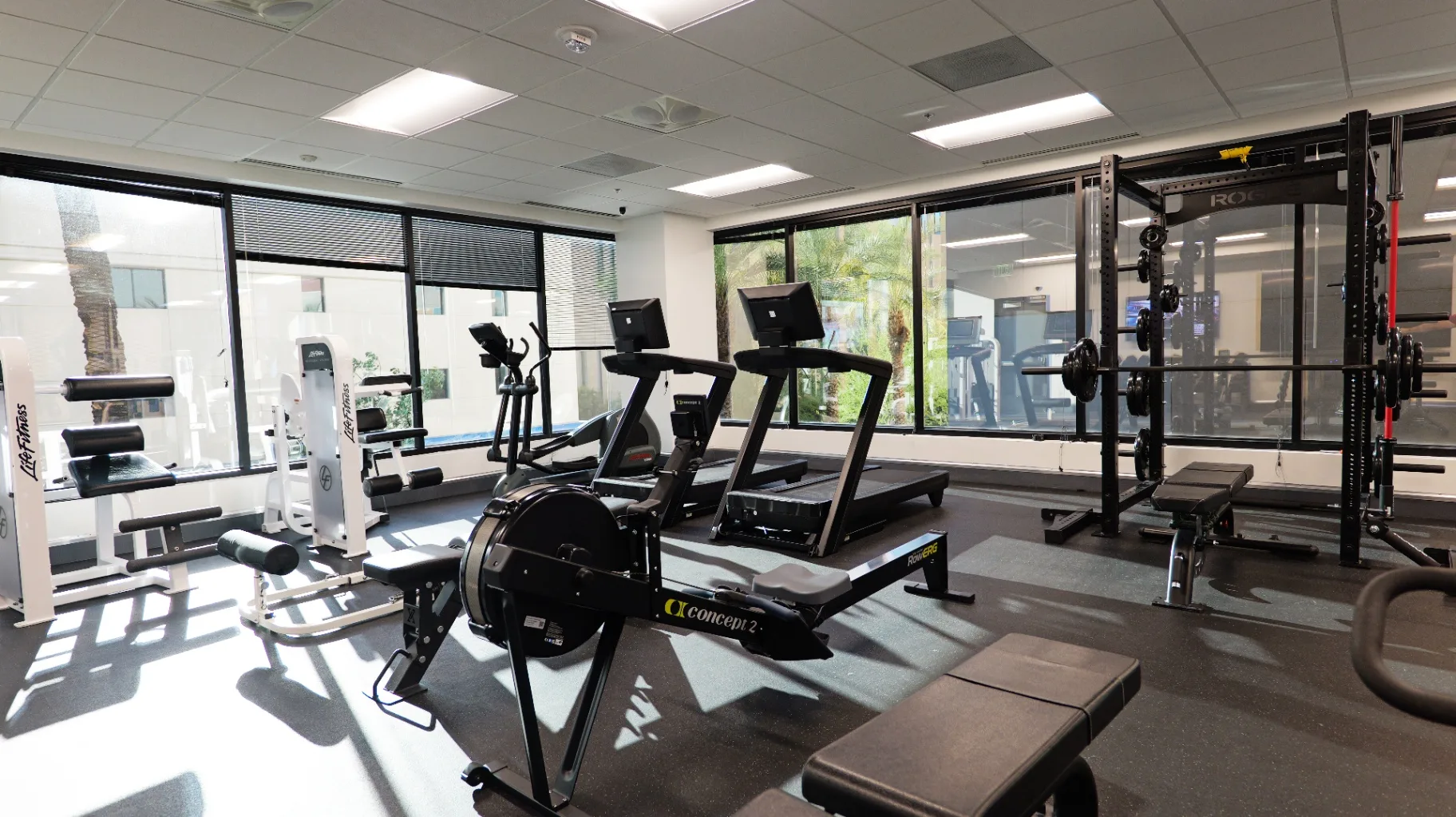 200 EVB on-site gym. 34